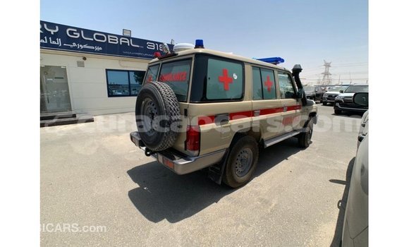 Buy Import Toyota Land Cruiser Beige Car in Import - Dubai in Curacao Buy Import Toyota Land Cruiser Beige Car in Import - Dubai in Curacao