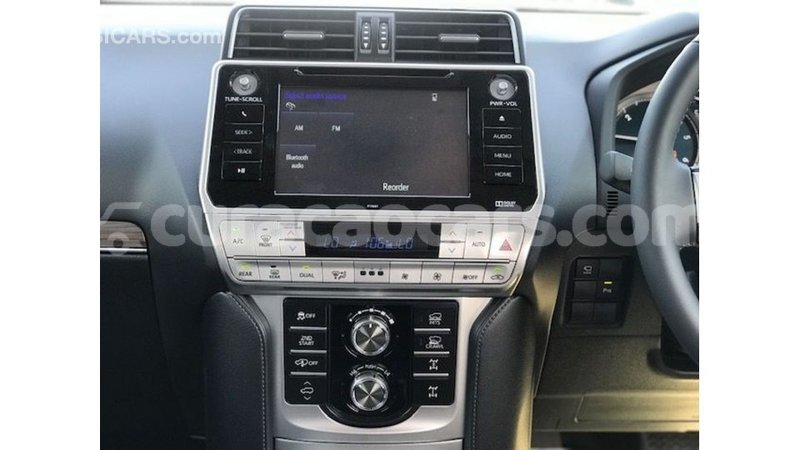 Big with watermark toyota prado curacao import dubai 3076