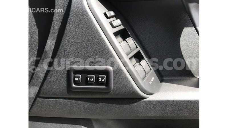 Big with watermark toyota prado curacao import dubai 3076