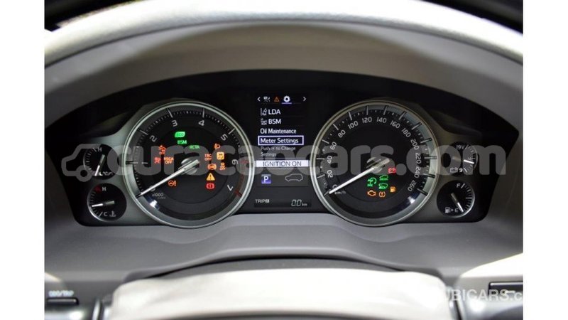 Big with watermark toyota land cruiser curacao import dubai 3077