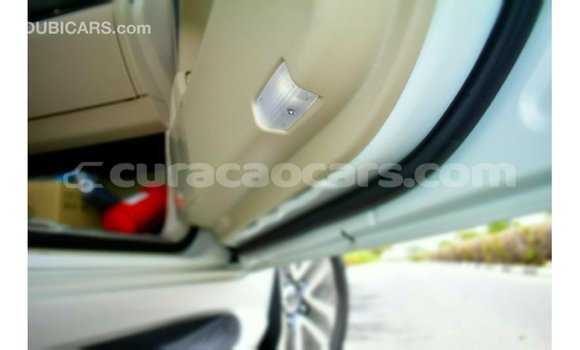 Buy Import Toyota Land Cruiser White Car in Import - Dubai in Curacao Buy Import Toyota Land Cruiser White Car in Import - Dubai in Curacao