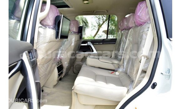 Buy Import Toyota Land Cruiser White Car in Import - Dubai in Curacao Buy Import Toyota Land Cruiser White Car in Import - Dubai in Curacao