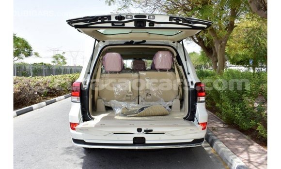 Buy Import Toyota Land Cruiser White Car in Import - Dubai in Curacao Buy Import Toyota Land Cruiser White Car in Import - Dubai in Curacao