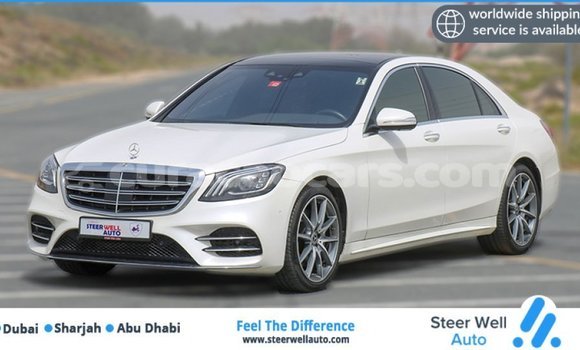 Buy Import Mercedes-Benz 190 (W201) White Car in Import - Dubai in Curacao Buy Import Mercedes-Benz 190 (W201) White Car in Import - Dubai in Curacao