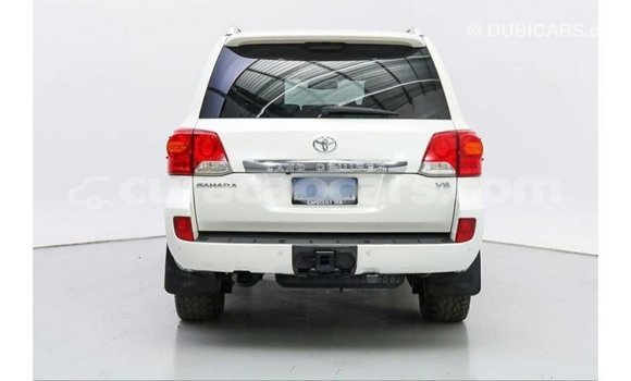 Buy Import Toyota Land Cruiser White Car in Import - Dubai in Curacao Buy Import Toyota Land Cruiser White Car in Import - Dubai in Curacao