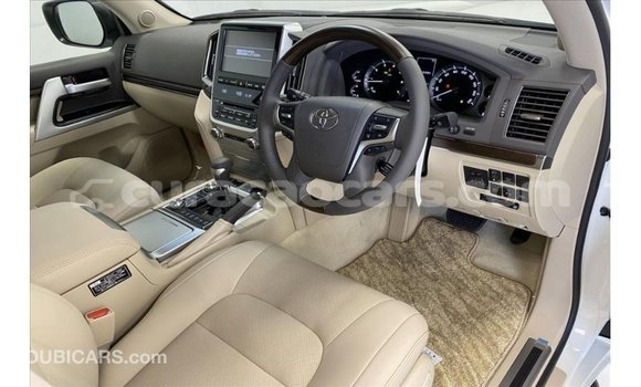 Buy Import Toyota Land Cruiser White Car in Import - Dubai in Curacao Buy Import Toyota Land Cruiser White Car in Import - Dubai in Curacao
