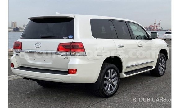 Buy Import Toyota Land Cruiser White Car in Import - Dubai in Curacao Buy Import Toyota Land Cruiser White Car in Import - Dubai in Curacao