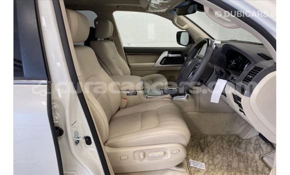 Buy Import Toyota Land Cruiser White Car in Import - Dubai in Curacao Buy Import Toyota Land Cruiser White Car in Import - Dubai in Curacao