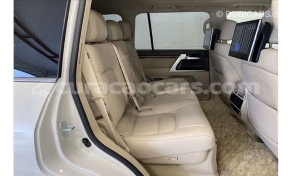 Buy Import Toyota Land Cruiser White Car in Import - Dubai in Curacao Buy Import Toyota Land Cruiser White Car in Import - Dubai in Curacao