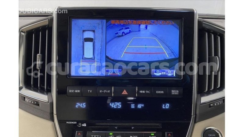 Big with watermark toyota land cruiser curacao import dubai 3086
