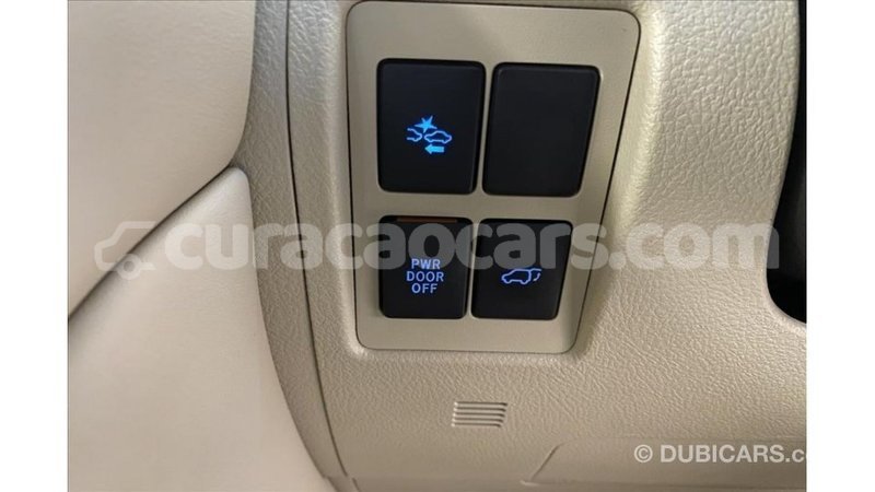 Big with watermark toyota land cruiser curacao import dubai 3086