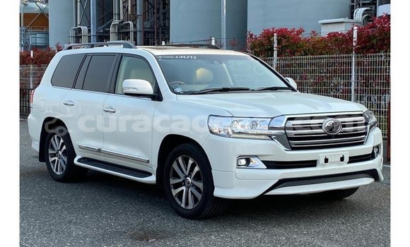 Buy Import Toyota Land Cruiser White Car in Import - Dubai in Curacao Buy Import Toyota Land Cruiser White Car in Import - Dubai in Curacao
