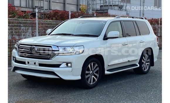 Buy Import Toyota Land Cruiser White Car in Import - Dubai in Curacao Buy Import Toyota Land Cruiser White Car in Import - Dubai in Curacao