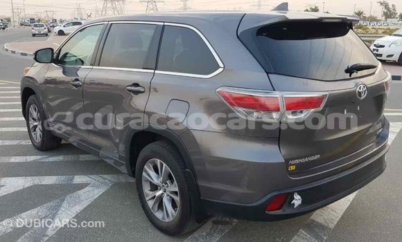 Buy Import Toyota Highlander Other Car in Import - Dubai in Curacao Buy Import Toyota Highlander Other Car in Import - Dubai in Curacao