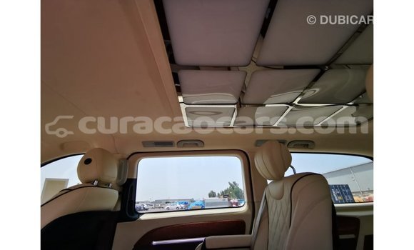 Buy Import Mercedes-Benz Vito White Car in Import - Dubai in Curacao Buy Import Mercedes-Benz Vito White Car in Import - Dubai in Curacao