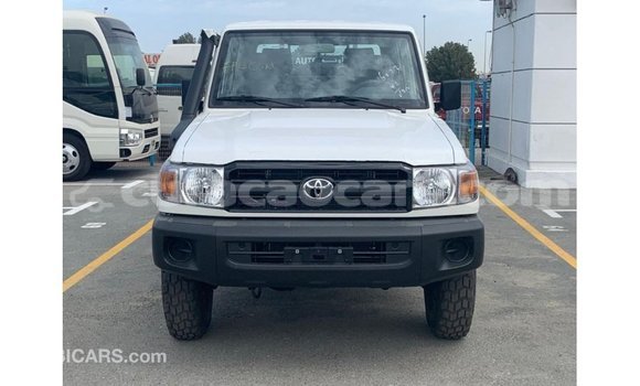 Buy Import Toyota Land Cruiser White Car in Import - Dubai in Curacao Buy Import Toyota Land Cruiser White Car in Import - Dubai in Curacao