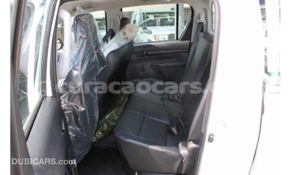 Buy Import Toyota Hilux White Car in Import - Dubai in Curacao Buy Import Toyota Hilux White Car in Import - Dubai in Curacao