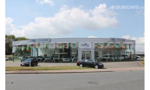 Buy Import Toyota Hilux White Car in Import - Dubai in Curacao Buy Import Toyota Hilux White Car in Import - Dubai in Curacao