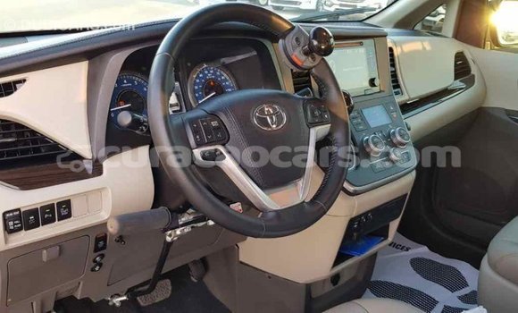 Buy Import Toyota Sienna White Car in Import - Dubai in Curacao Buy Import Toyota Sienna White Car in Import - Dubai in Curacao