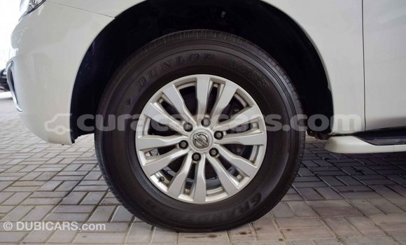 Buy Import Nissan Patrol White Car in Import - Dubai in Curacao