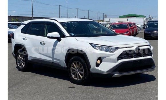 Buy Import Toyota 4Runner White Car in Import - Dubai in Curacao Buy Import Toyota 4Runner White Car in Import - Dubai in Curacao