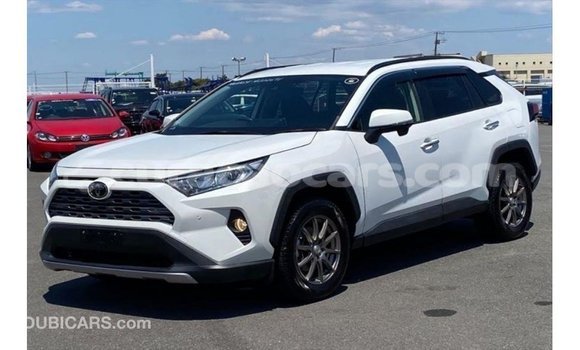 Buy Import Toyota 4Runner White Car in Import - Dubai in Curacao Buy Import Toyota 4Runner White Car in Import - Dubai in Curacao