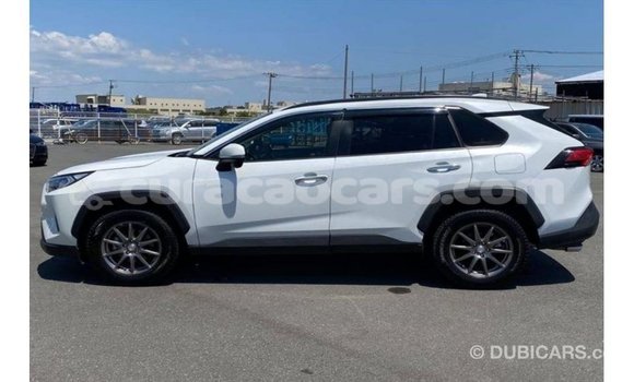 Buy Import Toyota 4Runner White Car in Import - Dubai in Curacao Buy Import Toyota 4Runner White Car in Import - Dubai in Curacao