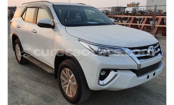 Buy Import Toyota Fortuner White Car in Import - Dubai in Curacao Buy Import Toyota Fortuner White Car in Import - Dubai in Curacao
