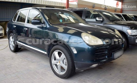 Buy Import Porsche Cayenne Green Car in Import - Dubai in Curacao Buy Import Porsche Cayenne Green Car in Import - Dubai in Curacao