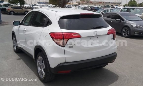 Buy Import Honda C White Bike in Import - Dubai in Curacao Buy Import Honda C White Bike in Import - Dubai in Curacao