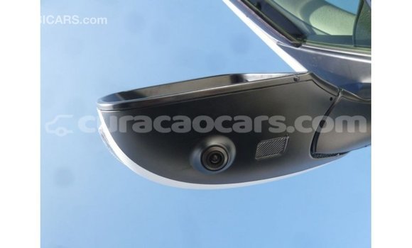 Buy Import Toyota Land Cruiser White Car in Import - Dubai in Curacao Buy Import Toyota Land Cruiser White Car in Import - Dubai in Curacao