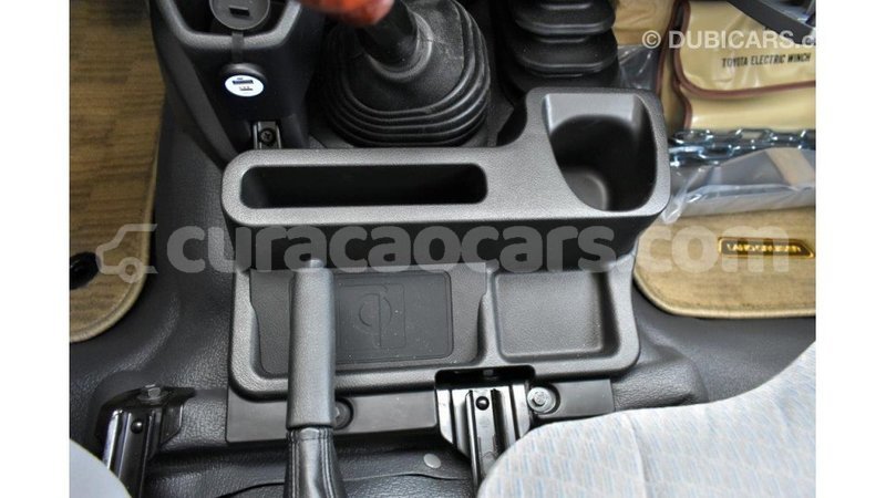 Big with watermark toyota land cruiser curacao import dubai 3139