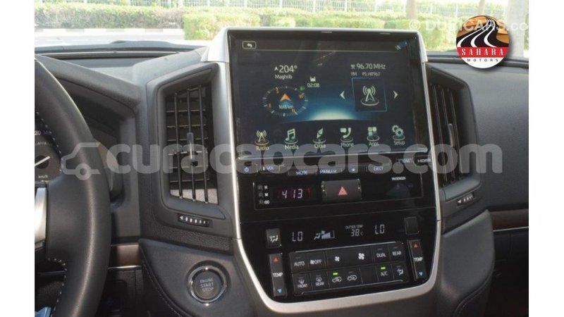 Big with watermark toyota land cruiser curacao import dubai 3140
