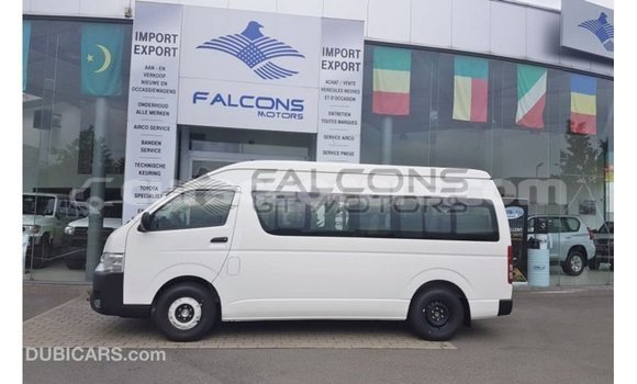 Buy Import Toyota Hiace White Car in Import - Dubai in Curacao Buy Import Toyota Hiace White Car in Import - Dubai in Curacao
