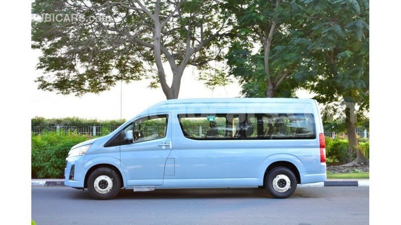 Big with watermark toyota hiace curacao import dubai 3166