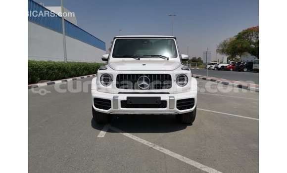 Buy Import Mercedes-Benz 190 (W201) White Car in Import - Dubai in Curacao Buy Import Mercedes-Benz 190 (W201) White Car in Import - Dubai in Curacao
