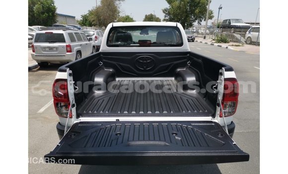 Buy Import Toyota Hilux White Car in Import - Dubai in Curacao Buy Import Toyota Hilux White Car in Import - Dubai in Curacao