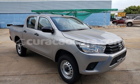 Buy Used Toyota Hilux Blue Car in Willemstad in Curacao Buy Used Toyota Hilux Blue Car in Willemstad in Curacao