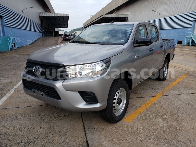 Big with watermark toyota hilux curacao willemstad 3178