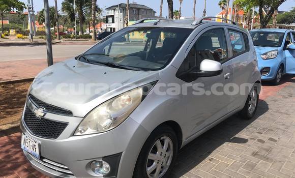 Buy Used Chevrolet Spark Silver Car in Willemstad in Curacao Buy Used Chevrolet Spark Silver Car in Willemstad in Curacao