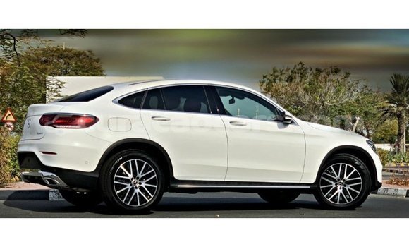 Buy Import Mercedes-Benz GLC White Car in Import - Dubai in Curacao Buy Import Mercedes-Benz GLC White Car in Import - Dubai in Curacao