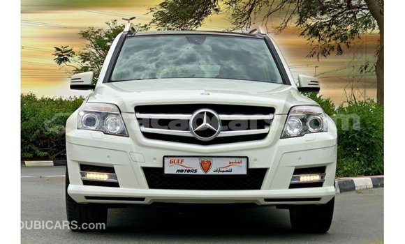 Buy Import Mercedes-Benz 190 (W201) White Car in Import - Dubai in Curacao Buy Import Mercedes-Benz 190 (W201) White Car in Import - Dubai in Curacao