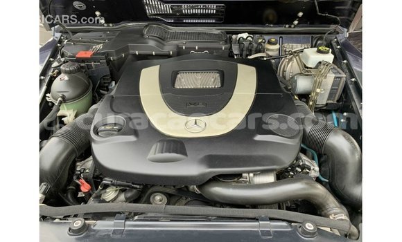 Buy Import Mercedes-Benz 190 (W201) Blue Car in Import - Dubai in Curacao Buy Import Mercedes-Benz 190 (W201) Blue Car in Import - Dubai in Curacao