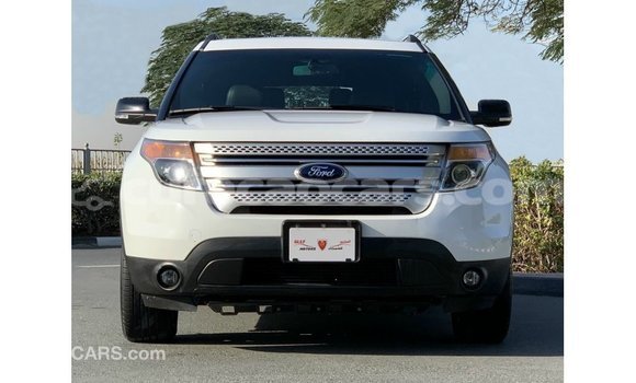 Buy Import Ford Explorer White Car in Import - Dubai in Curacao Buy Import Ford Explorer White Car in Import - Dubai in Curacao