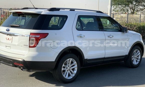 Buy Import Ford Explorer White Car in Import - Dubai in Curacao Buy Import Ford Explorer White Car in Import - Dubai in Curacao