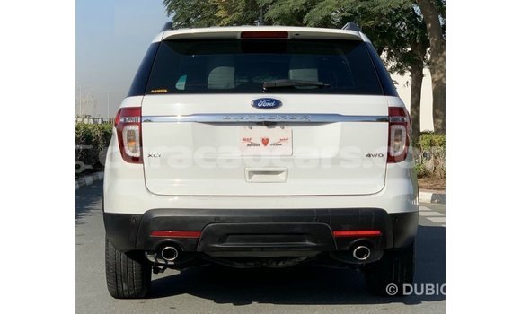 Buy Import Ford Explorer White Car in Import - Dubai in Curacao Buy Import Ford Explorer White Car in Import - Dubai in Curacao