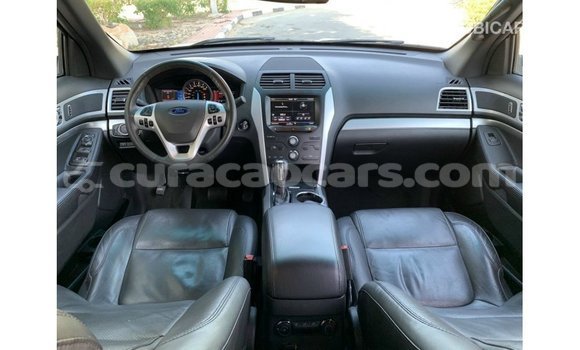 Buy Import Ford Explorer White Car in Import - Dubai in Curacao Buy Import Ford Explorer White Car in Import - Dubai in Curacao