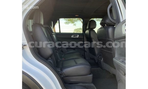Buy Import Ford Explorer White Car in Import - Dubai in Curacao Buy Import Ford Explorer White Car in Import - Dubai in Curacao