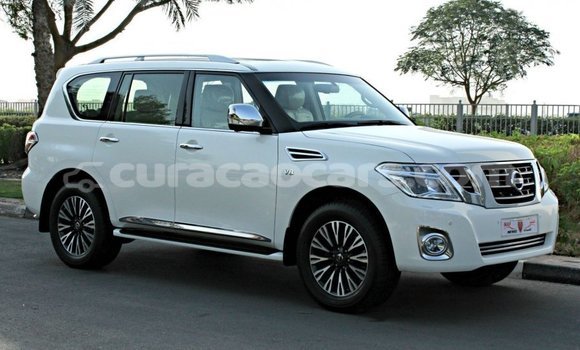 Buy Import Nissan Patrol White Car in Import - Dubai in Curacao