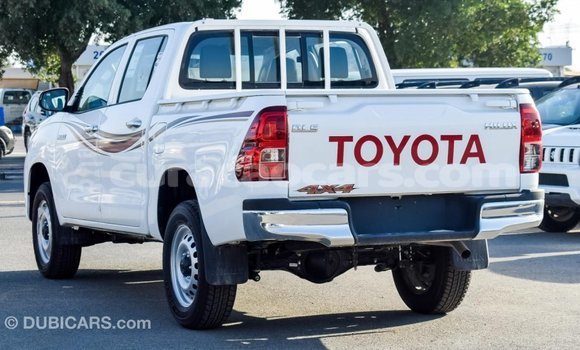 Buy Import Toyota Hilux White Car in Import - Dubai in Curacao Buy Import Toyota Hilux White Car in Import - Dubai in Curacao